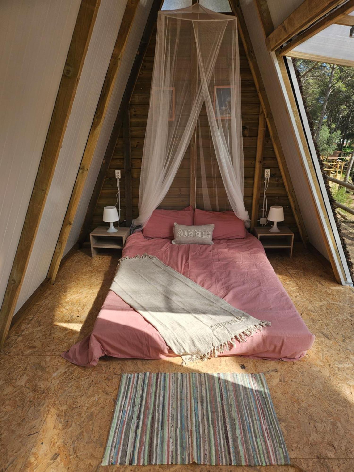 Glamping Lodge Estartit レスタルティット エクステリア 写真